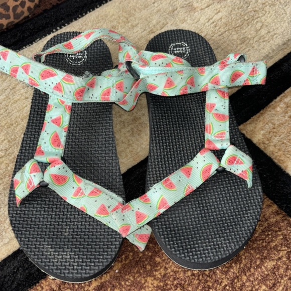 Youth girls size 2 - Picture 3 of 4